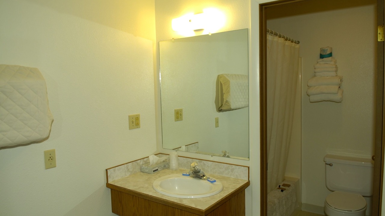 Photo of Bathroom in Cascade