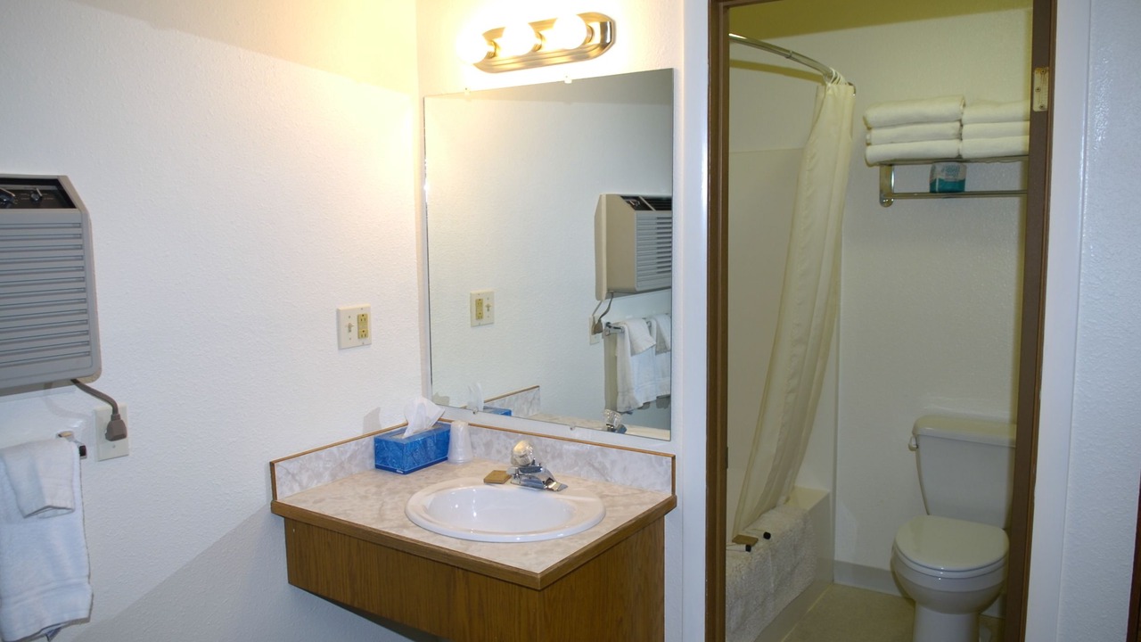 Photo of Bathroom in Cascade