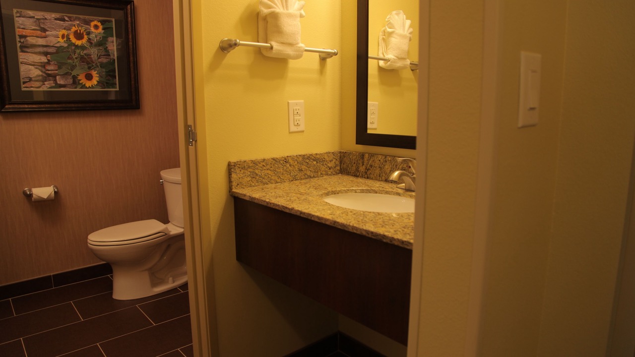 Photo of Bathroom in Watford City