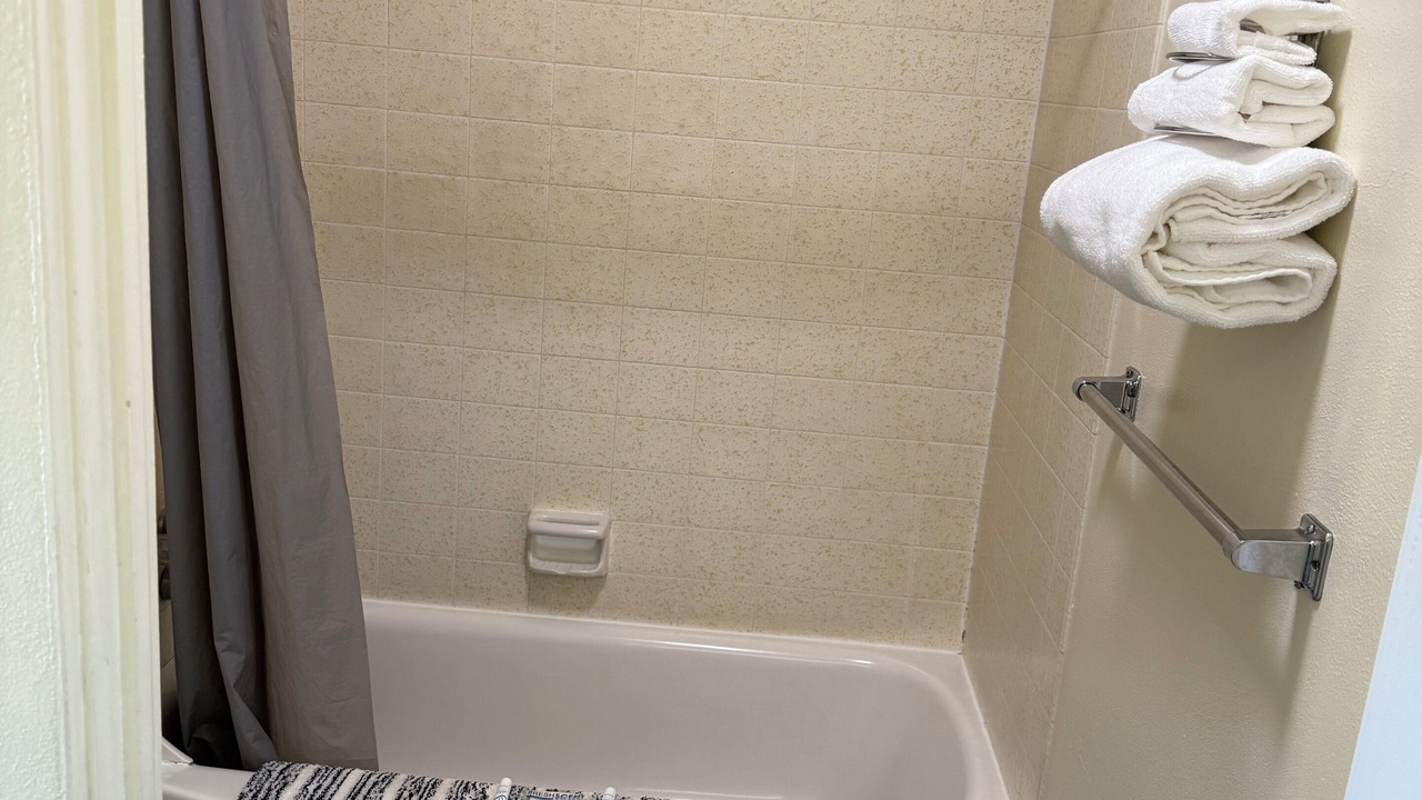 Photo of Bathroom in Grangeville
