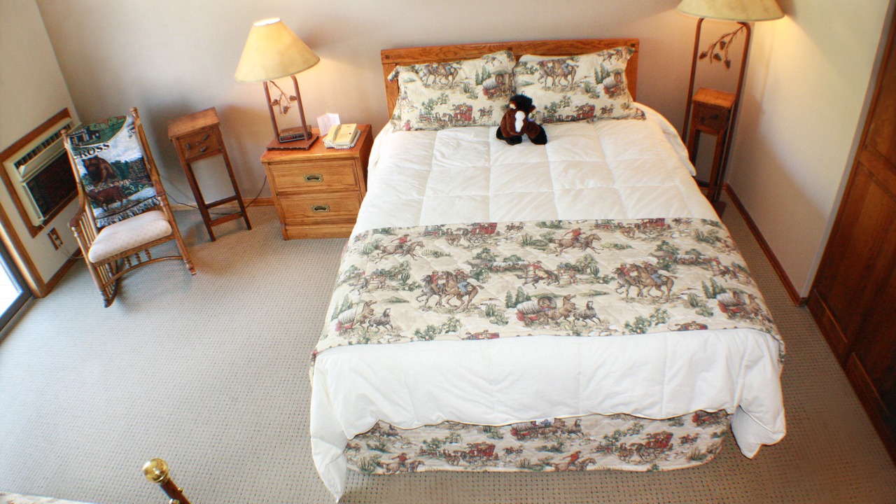 Photo of Bedroom in Ucross