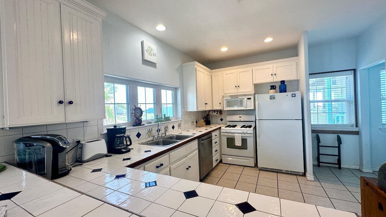 Photo of Kitchen in Sand Point