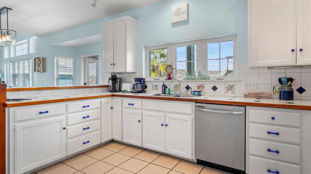 Photo of Kitchen in Sand Point