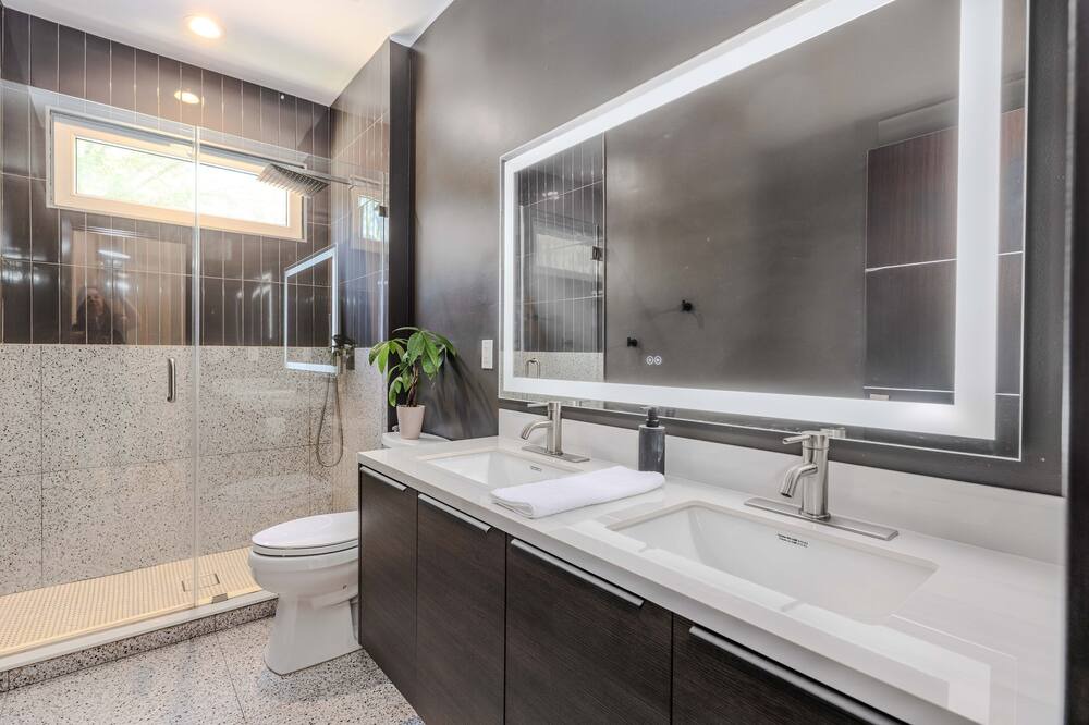 Photo of Bathroom in Chester