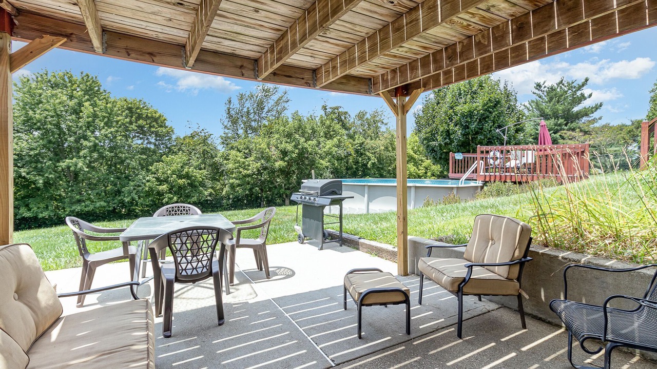 Photo of Patio Balcony in Dry Ridge