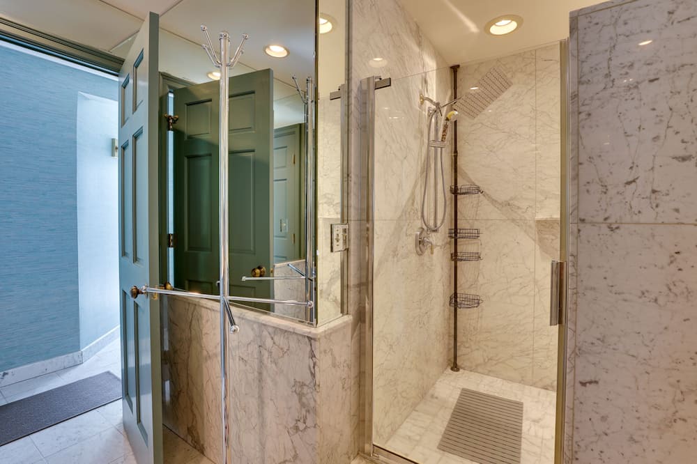 Photo of Bathroom in Canfield
