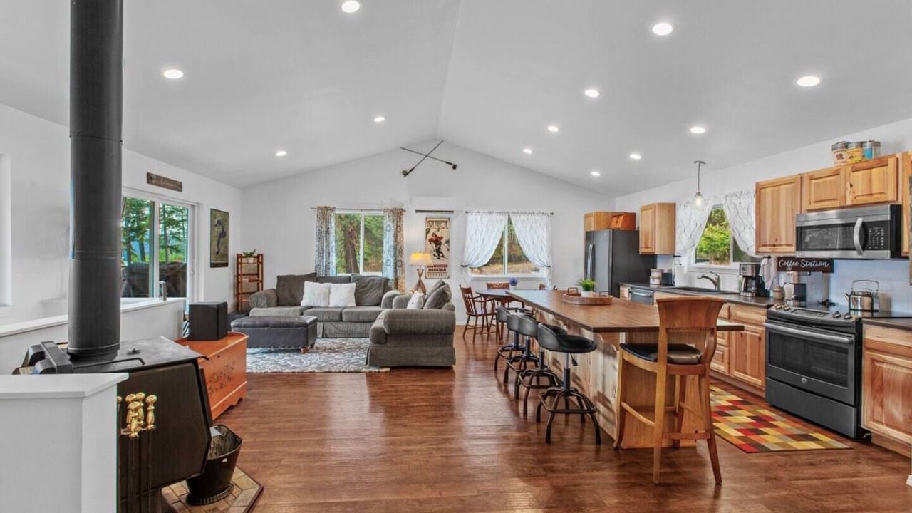 Photo of Kitchen in Bayview