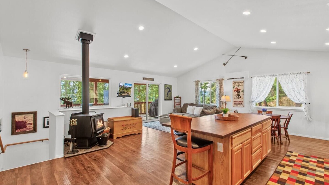 Photo of Kitchen in Bayview