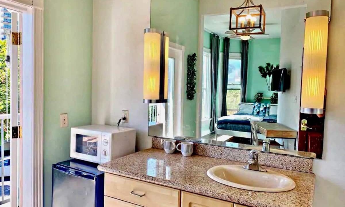 Photo of Bedroom in Cortez Hill