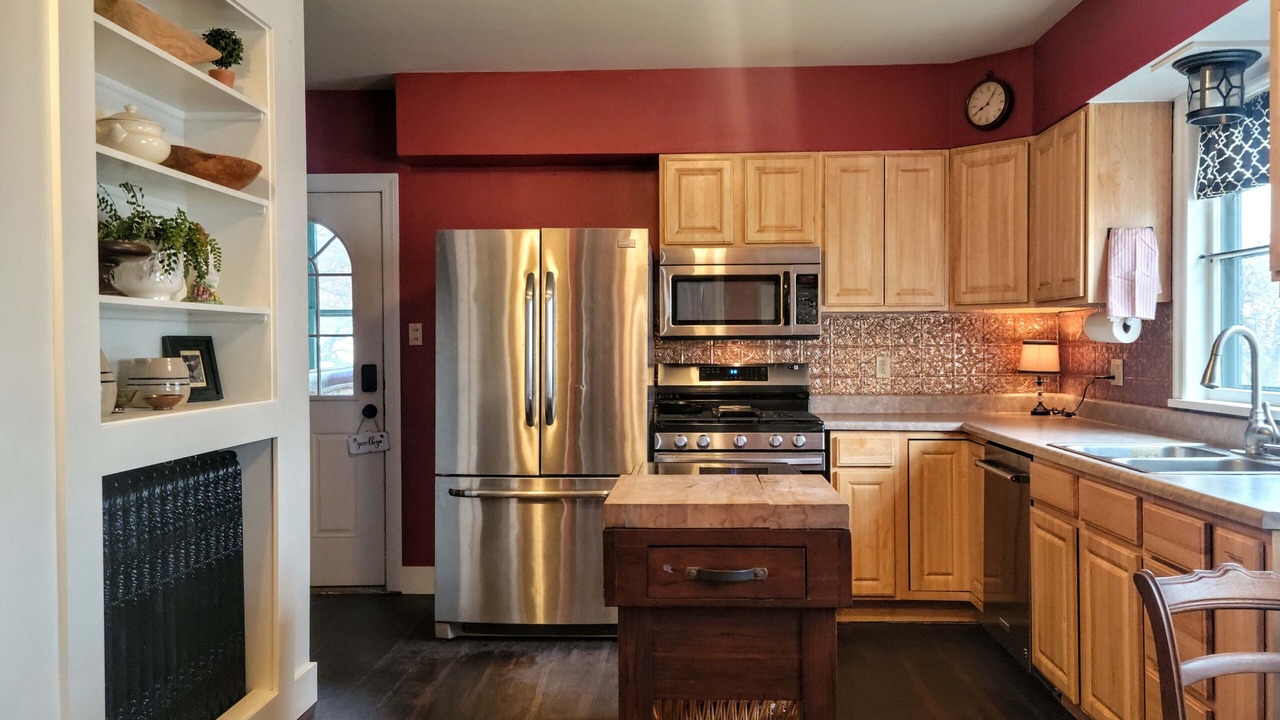 Photo of Kitchen in Deer Lodge