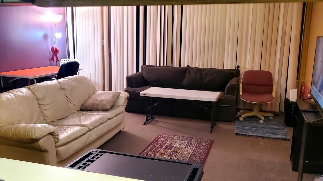 Photo of Livingroom in Pontiac