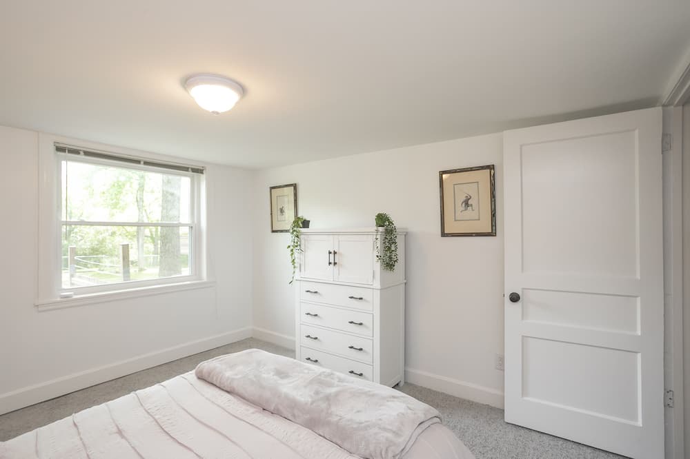 Photo of Bedroom in Blair Heights