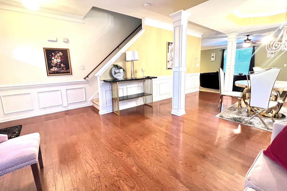Photo of Bedroom in High Point