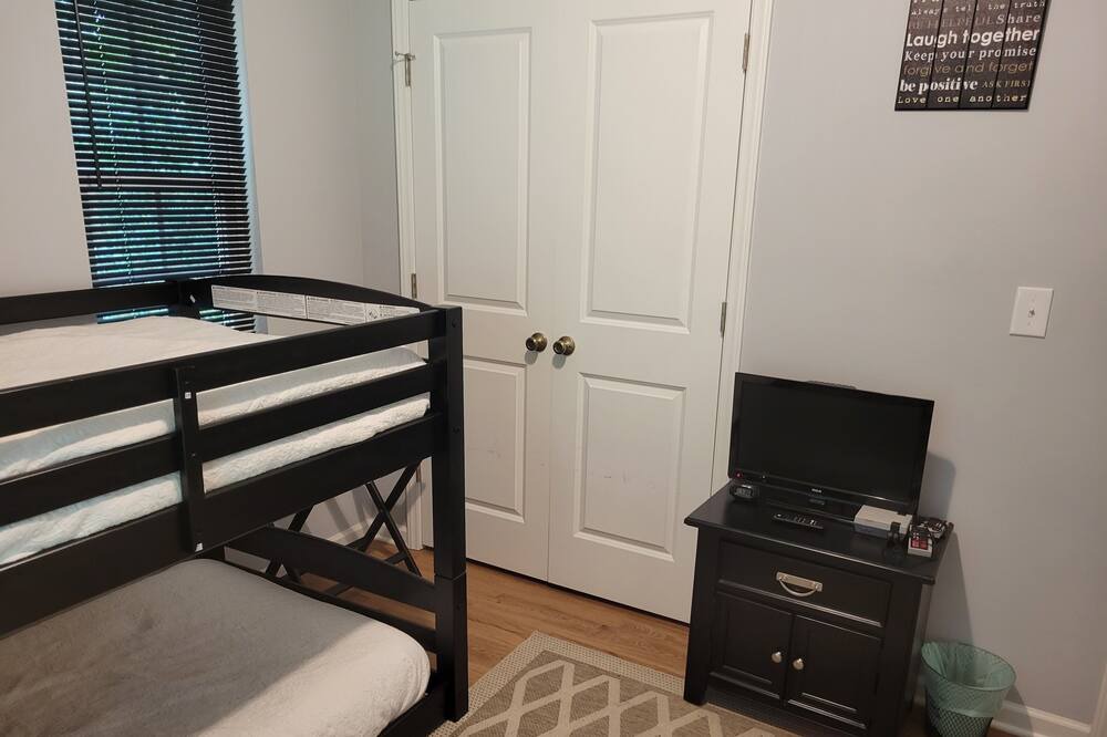 Photo of Bedroom in Waxhaw