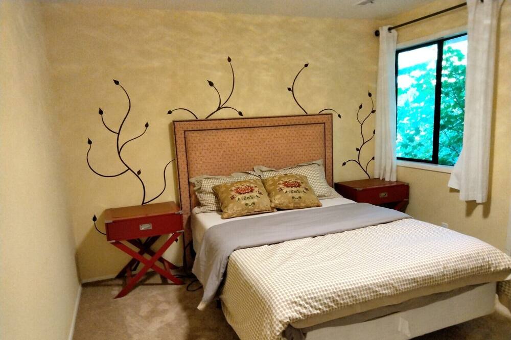 Photo of Bedroom in Somerset
