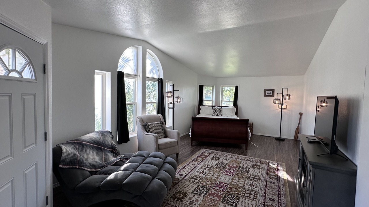 Photo of Livingroom in Twin Falls County