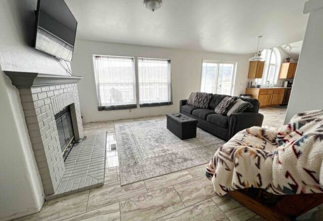 Photo of Livingroom in Twin Falls County
