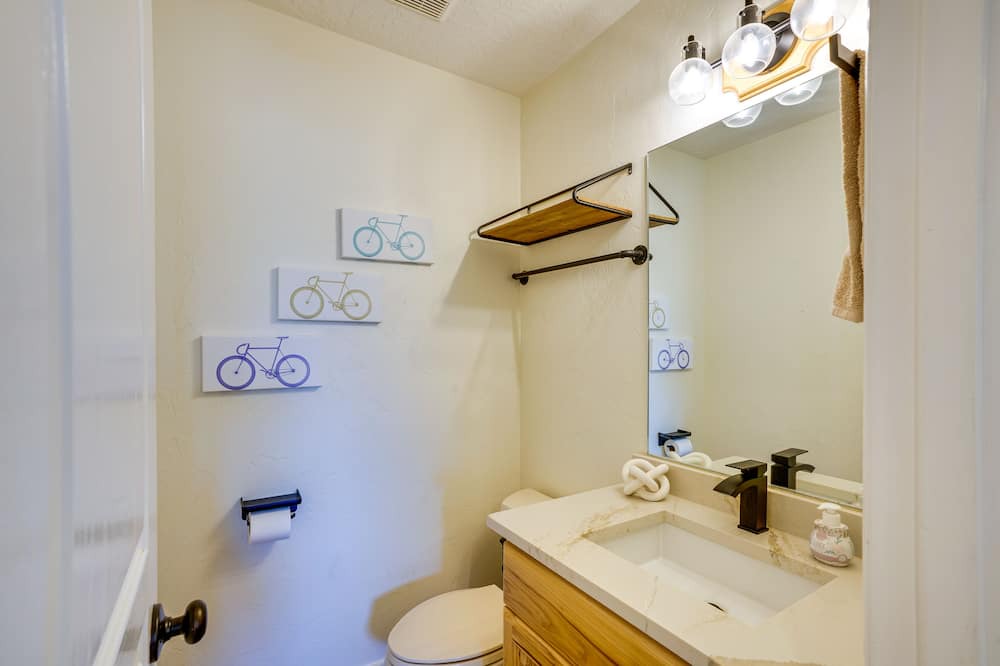 Photo of Bathroom in Moab South Valley