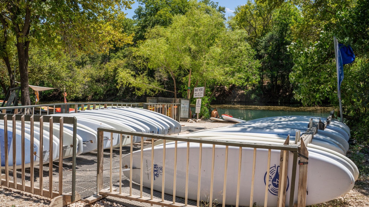 Photo of Others in Bouldin