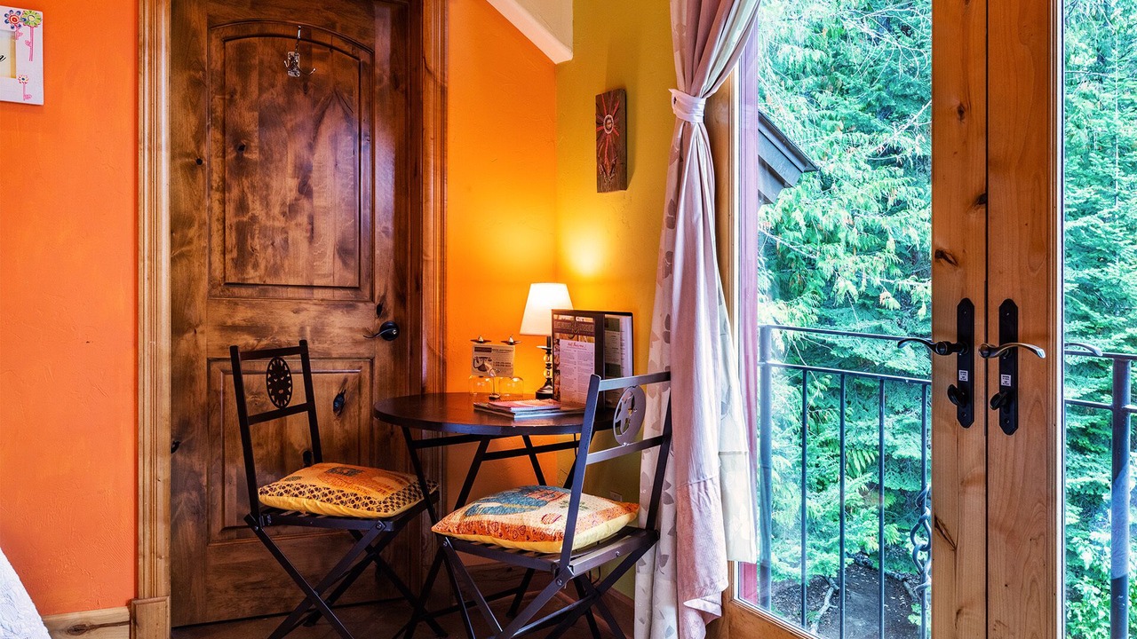 Photo of Bedroom in Sandpoint