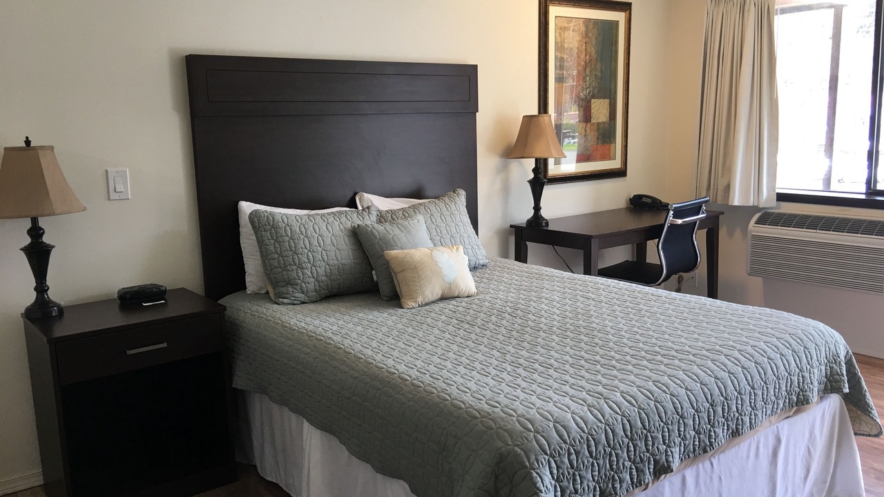 Photo of Bedroom in Ahsahka