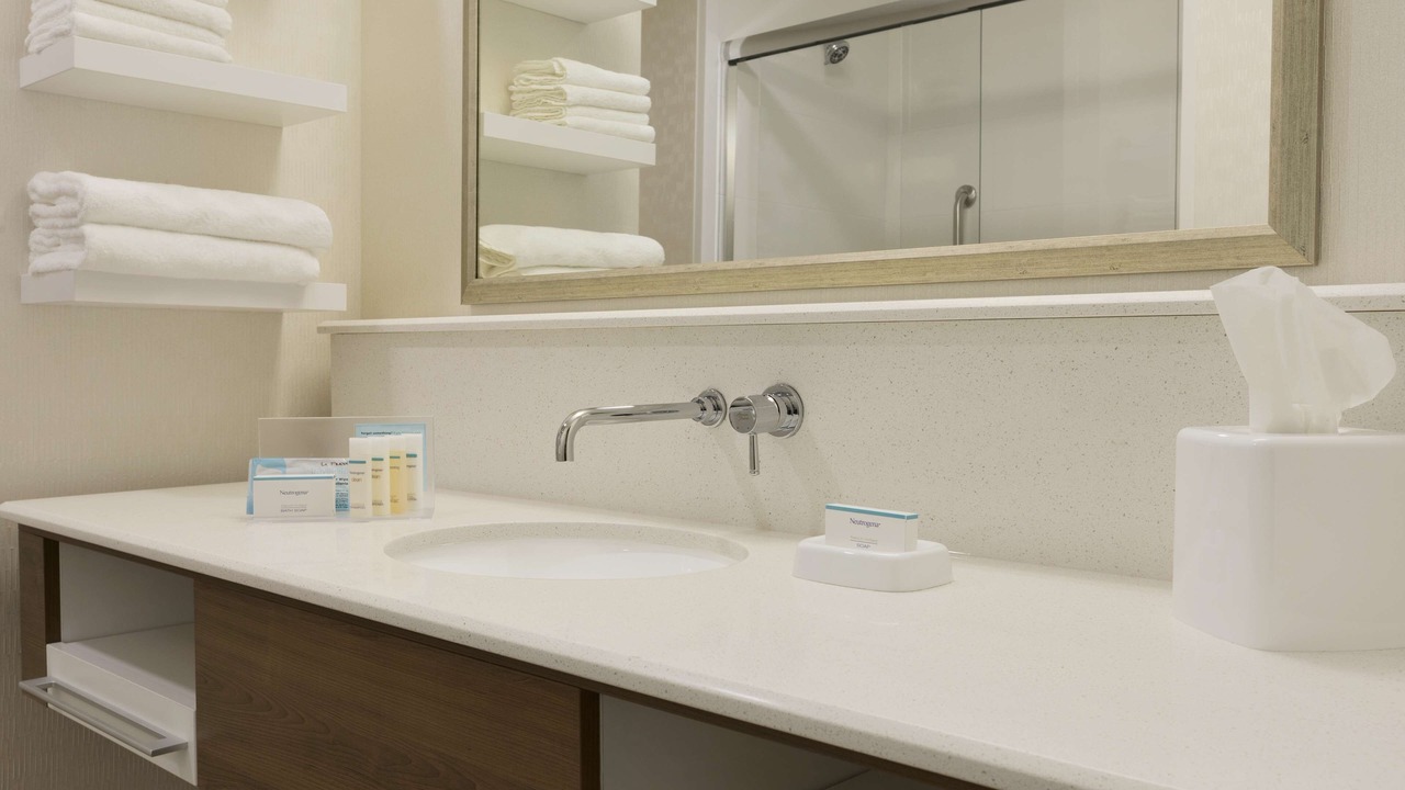 Photo of Bathroom in Niles