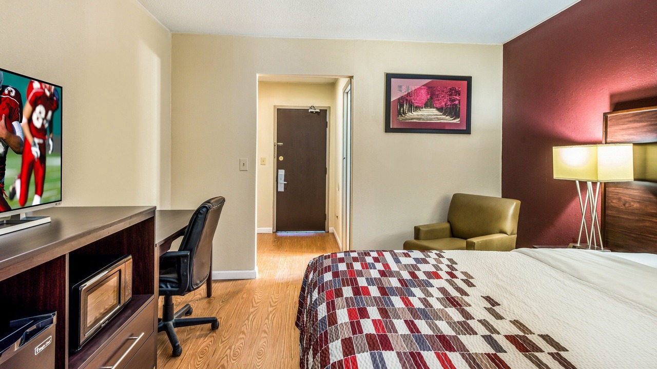 Photo of Bedroom in Wapakoneta