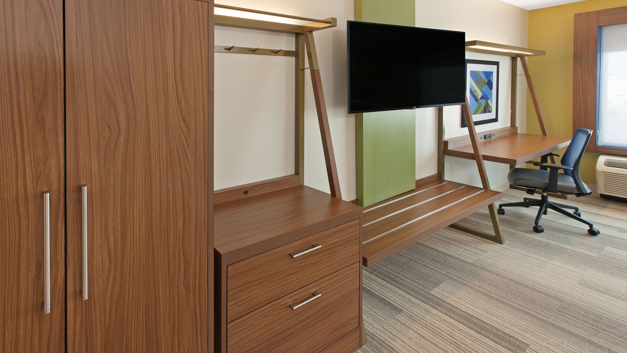 Photo of Bedroom in Sterling Heights
