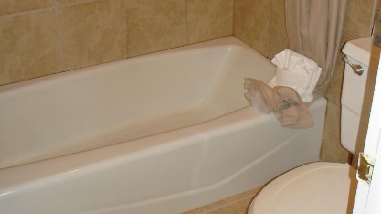Photo of Bathroom in Heyburn