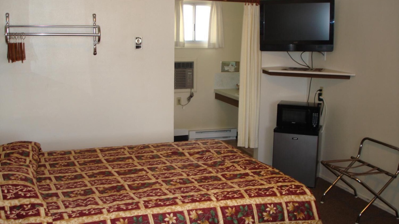 Photo of Bedroom in Heyburn