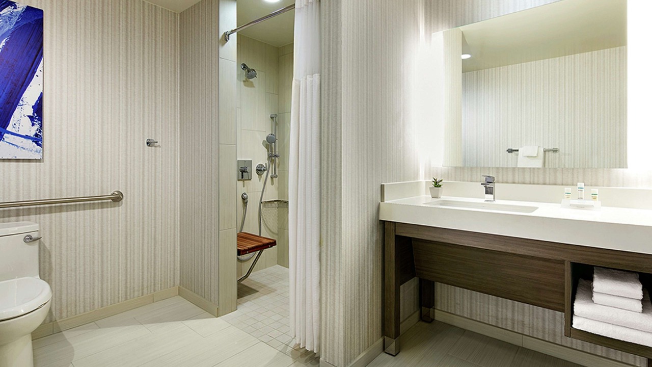 Photo of Bathroom in Harborview