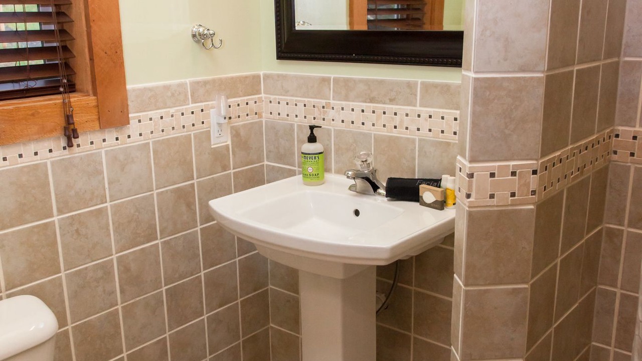 Photo of Bathroom in Butte