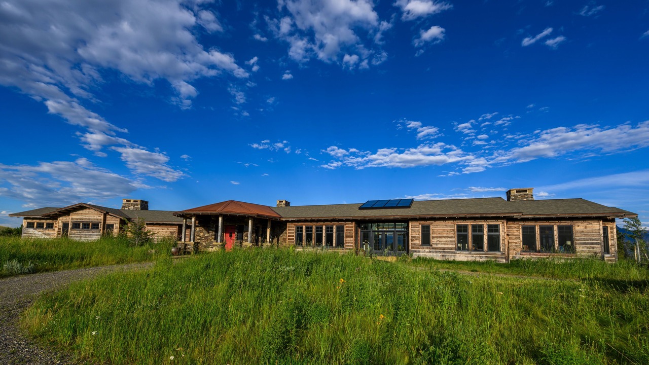 Photo of Outdoor in Emigrant