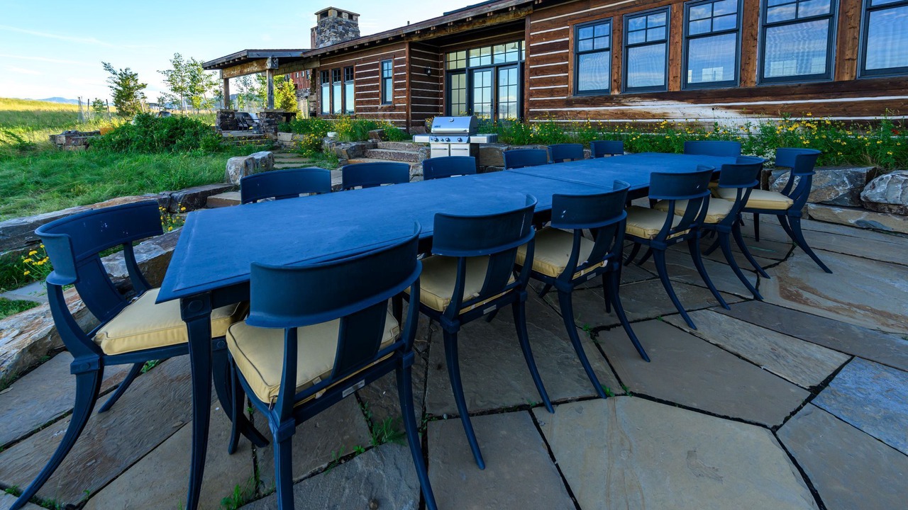 Photo of Outdoor in Emigrant
