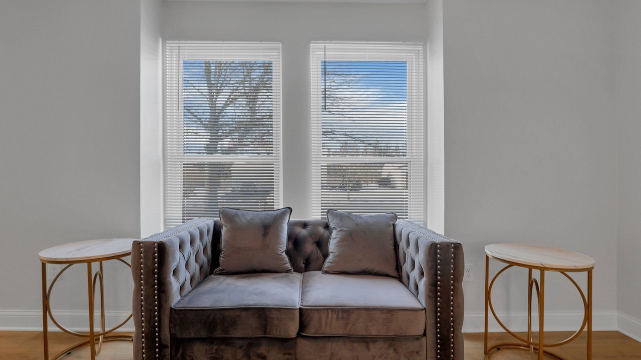 Photo of Livingroom in New California