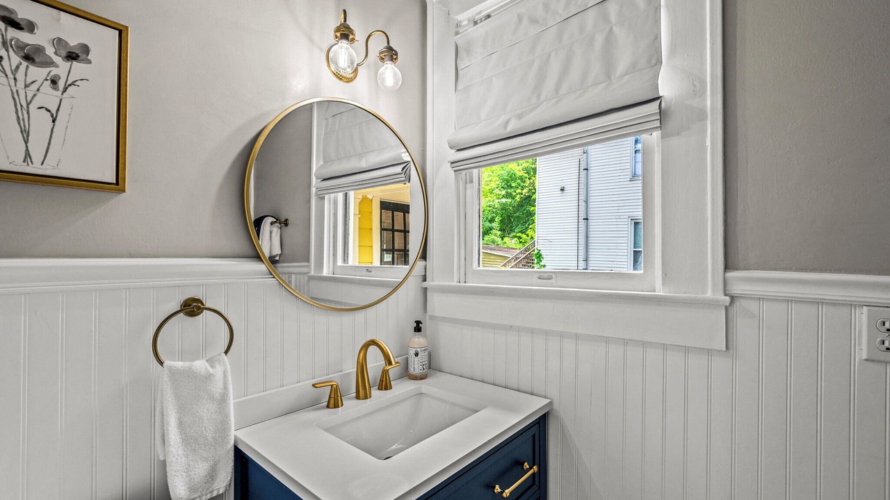 Photo of Bathroom in Frankfort