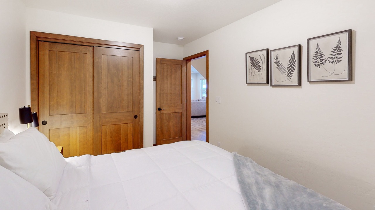 Photo of Bedroom in Dover Bay