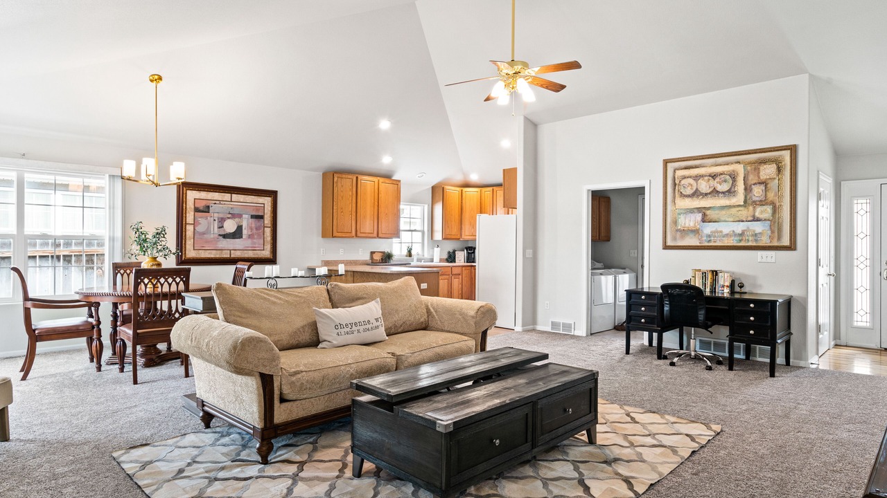 Photo of Livingroom in Cheyenne