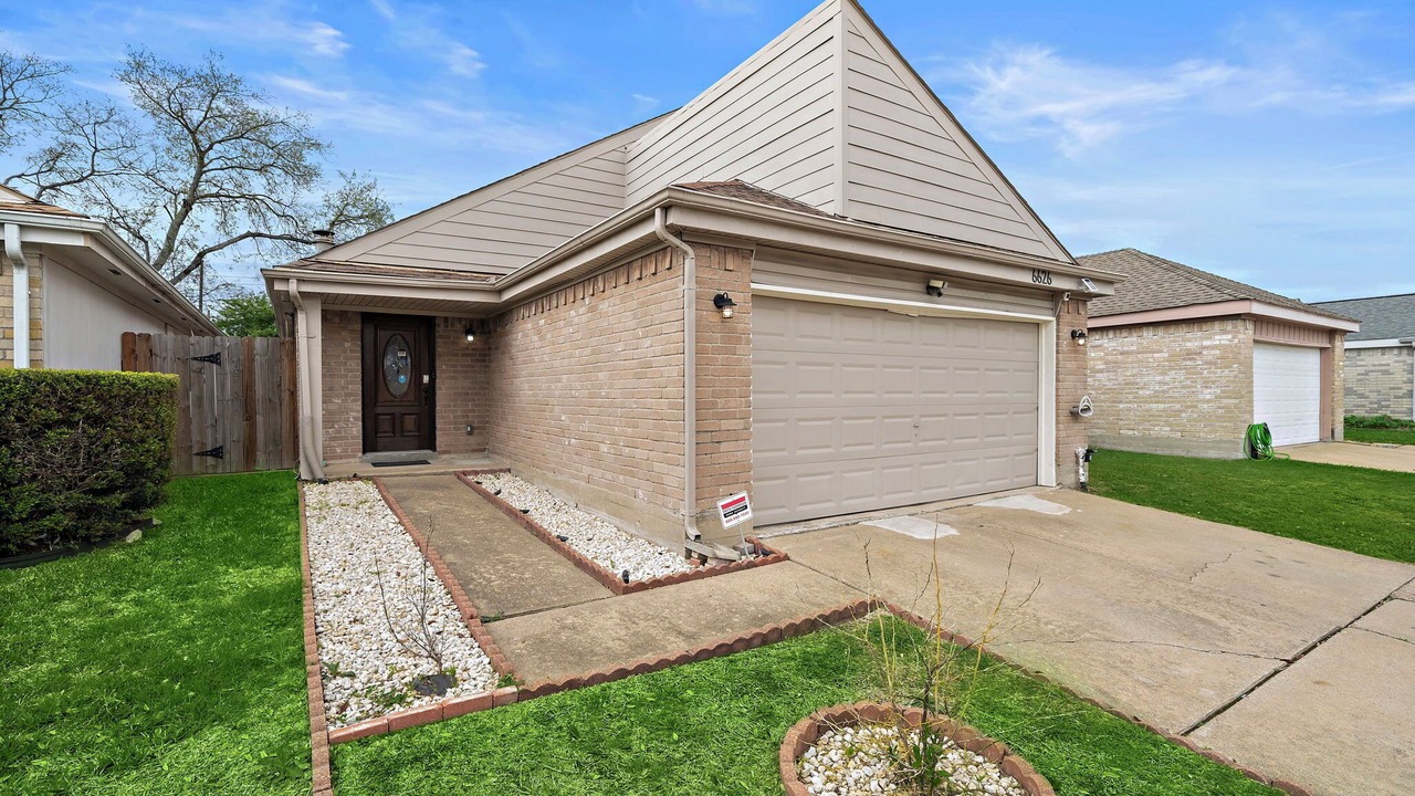 Photo of Outdoor in Clodine