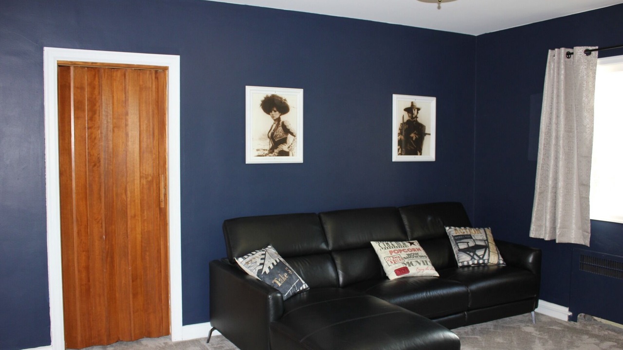 Photo of Livingroom in Miles City