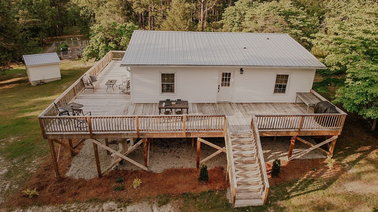 Photo of Outdoor in Cameron