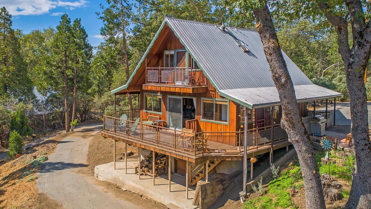Photo of Outdoor in Posey