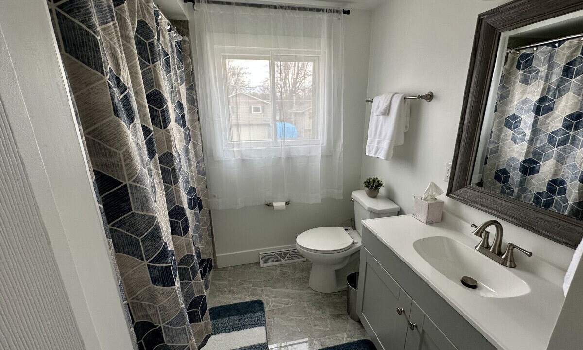 Photo of Bathroom in Mentor-on-the-Lake