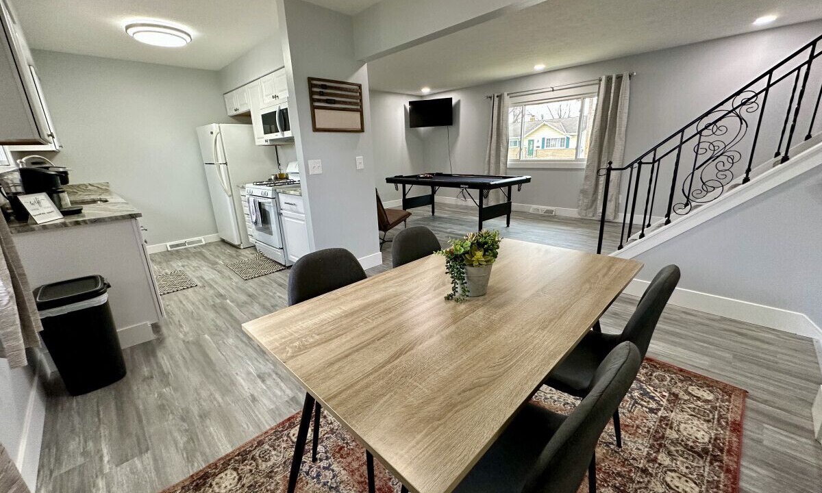 Photo of Livingroom in Mentor-on-the-Lake