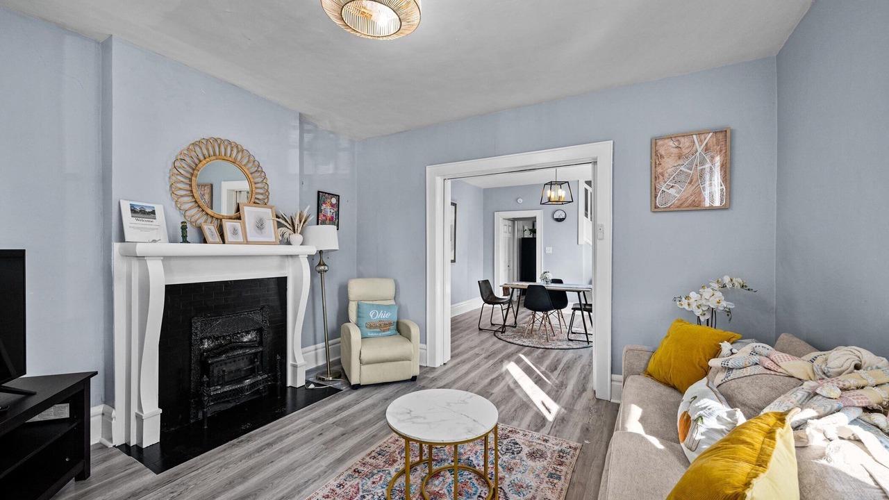 Photo of Livingroom in Glen Echo