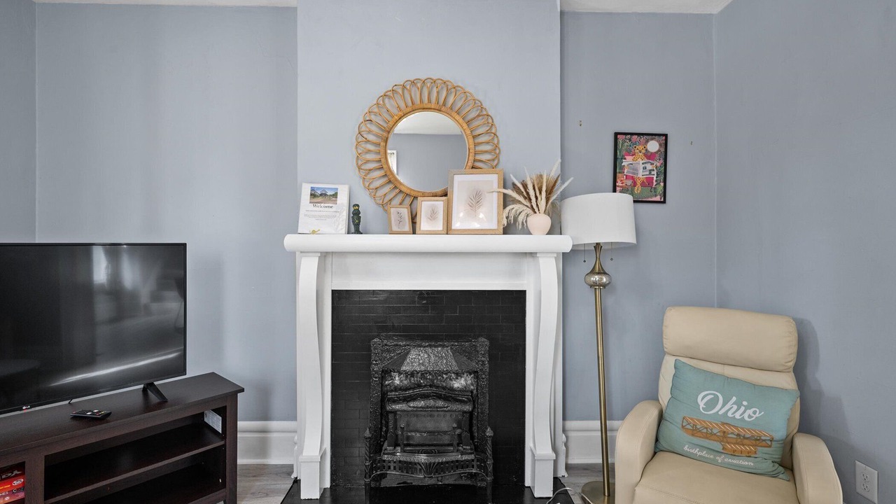 Photo of Livingroom in Glen Echo