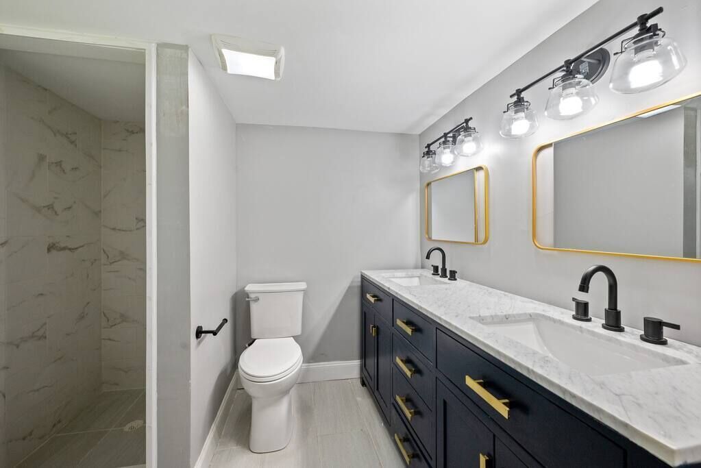 Photo of Bathroom in Grandview Heights