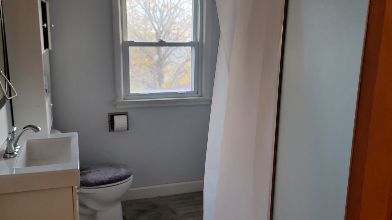 Photo of Bathroom in Stutsman County