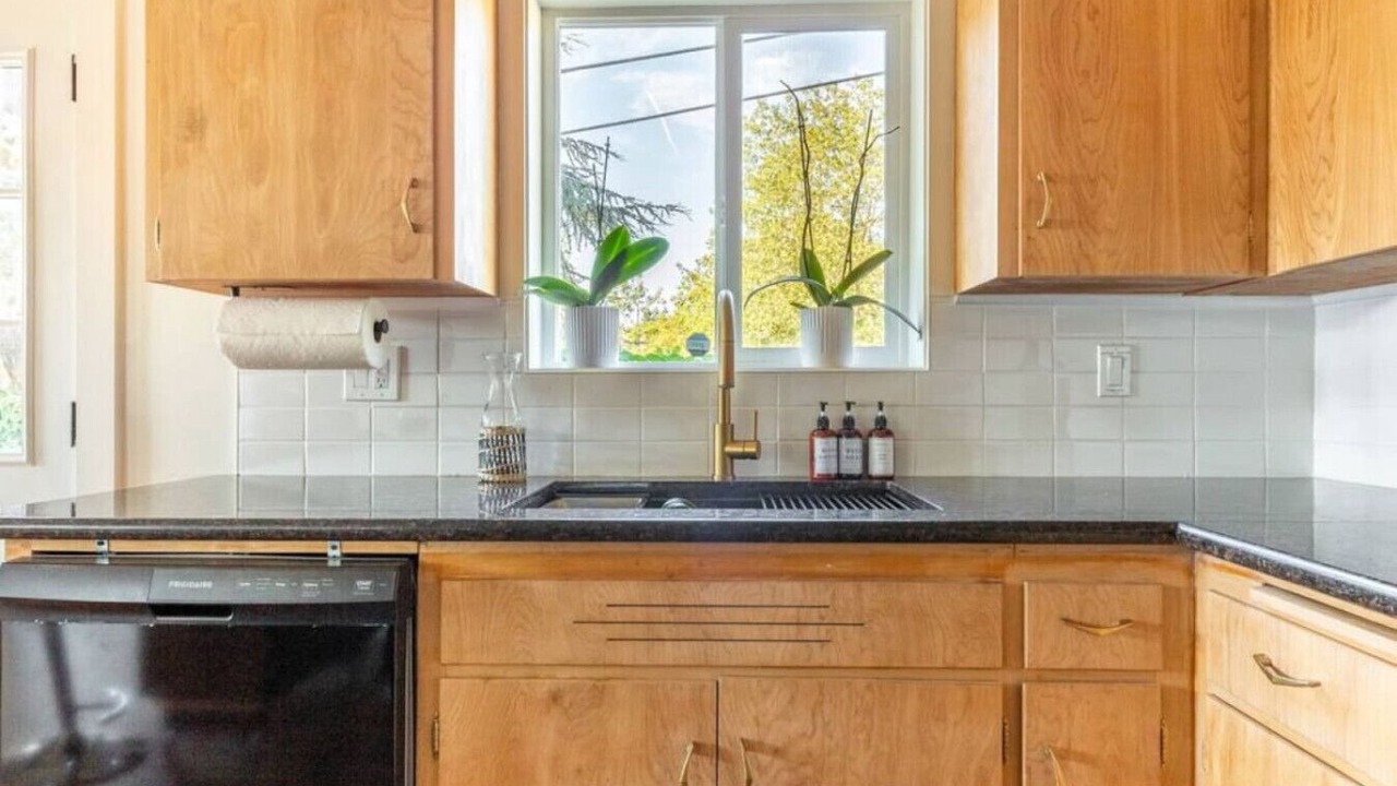 Photo of Kitchen in Amazon
