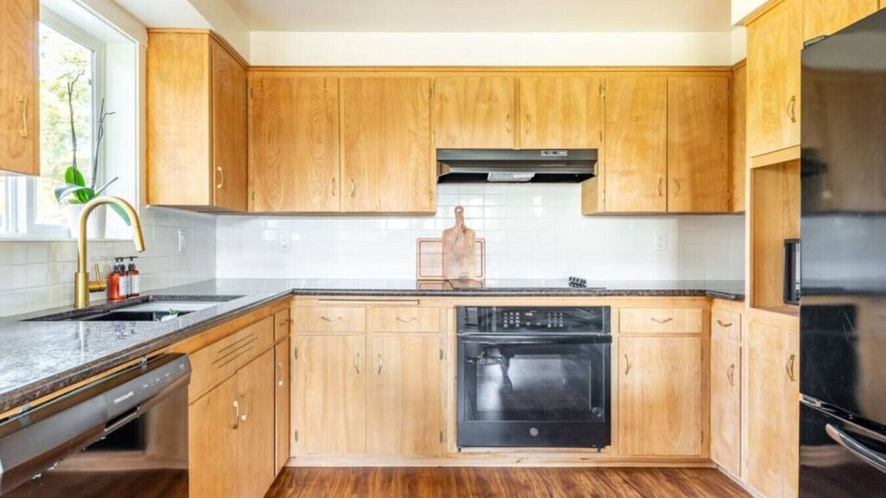Photo of Kitchen in Amazon